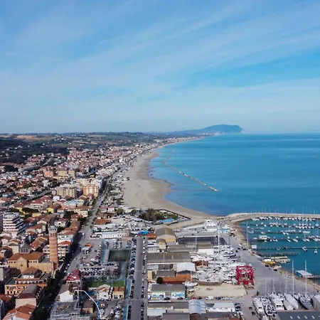 Moderno In Pieno Centro Civitanova Marche